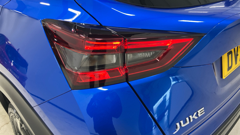 Nissan Juke 1.0 DiG-T 114 N-Connecta 5dr Petrol Hatchback